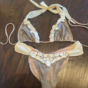 Rare beach bunny bikini Med